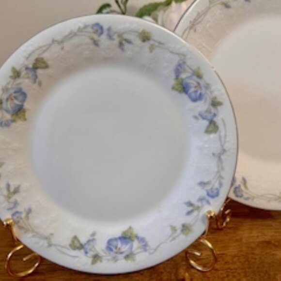 Royal Albert Morning Flower Plate Set Vintage For All Seasons England Blue Flora - Picture 2 of 6
